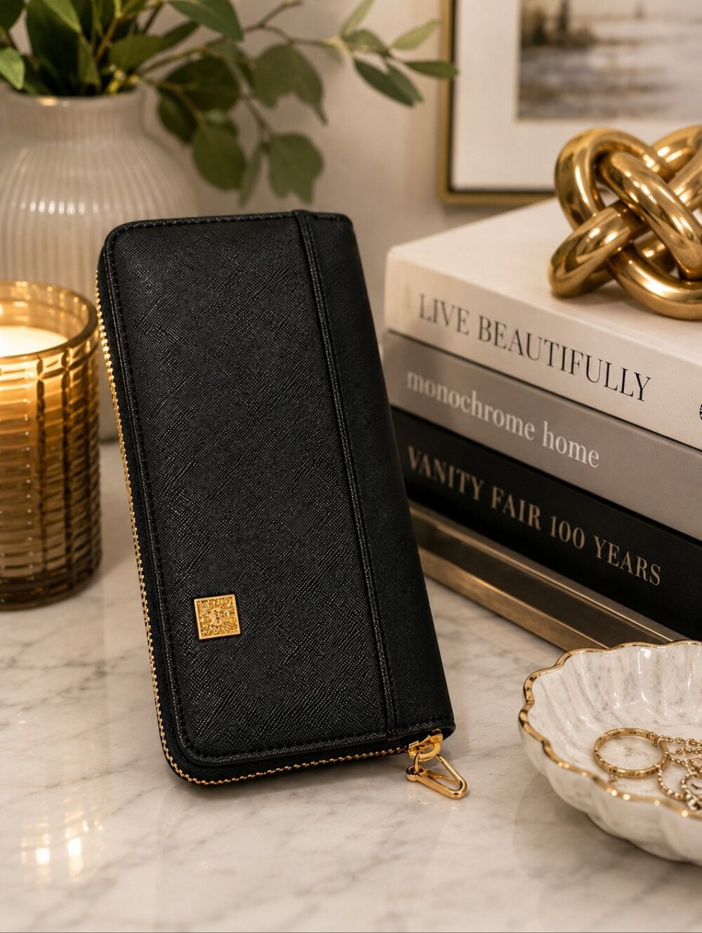 🖤 Anne Klein Zip Around Wallet | Black | Gold Hardware | GUC